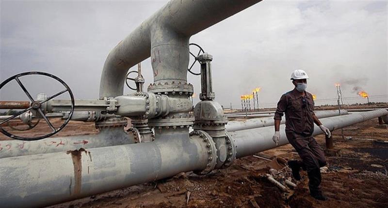 للمرة الأولى منذ سنوات .. خام البصرة يتجاوز 100 دولار للبرميل