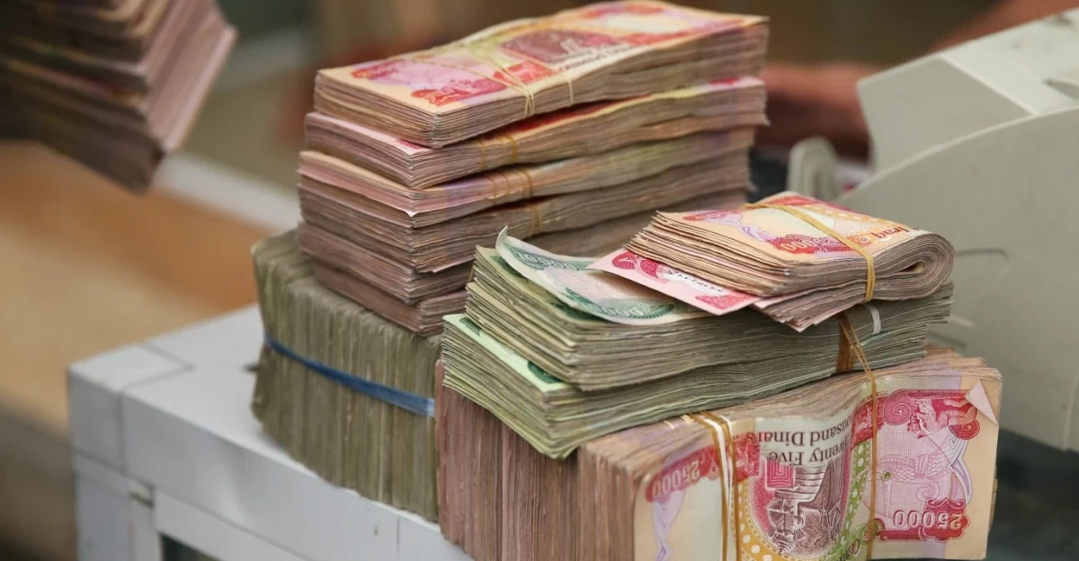المالية تباشر تمويل رواتب حزيران