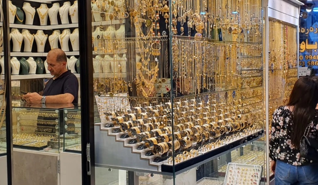 انخفاض أسعار الذهب.. المثقال العراقي عند مليون و 5 ألف