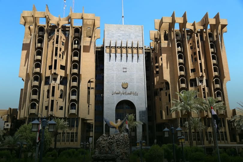 الصناعة: منح أكثر من 2000 إجازة تأسيس للقطاع الخاص خلال العام الحالي