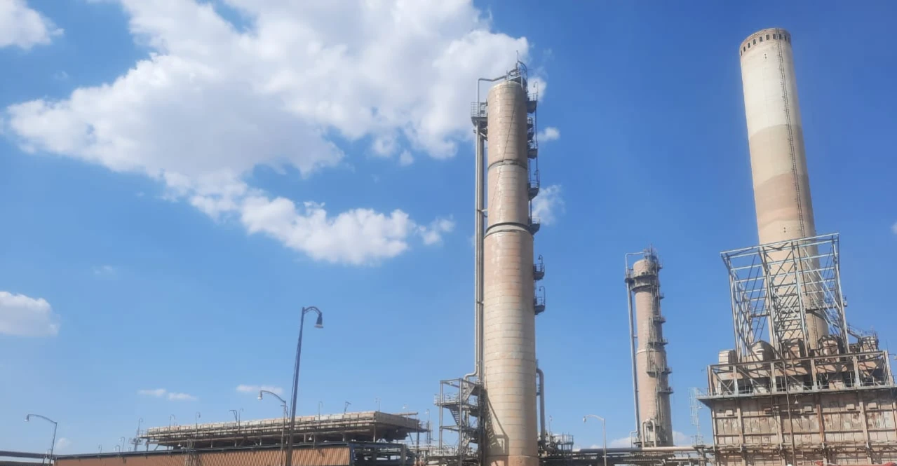 تراجع خام البصرة إلى 57 دولاراً للبرميل