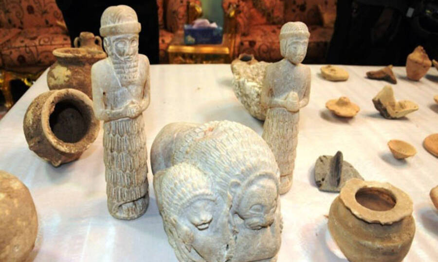 الثقافة تعلن خطة لاسترداد 100 ألف قطعة أثرية مهربة