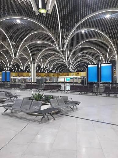 النقل: أجواء العراق مفتوحة خلال الانتخابات